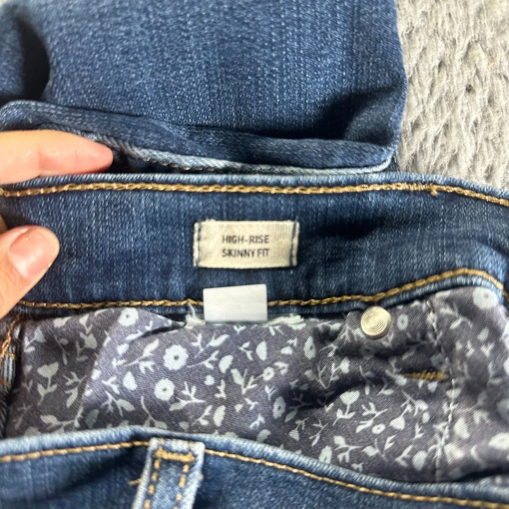 Kirkland Signature Jeans Women 8 Blue Cotton Denim Skinny Hi-Rise Faded Workwear